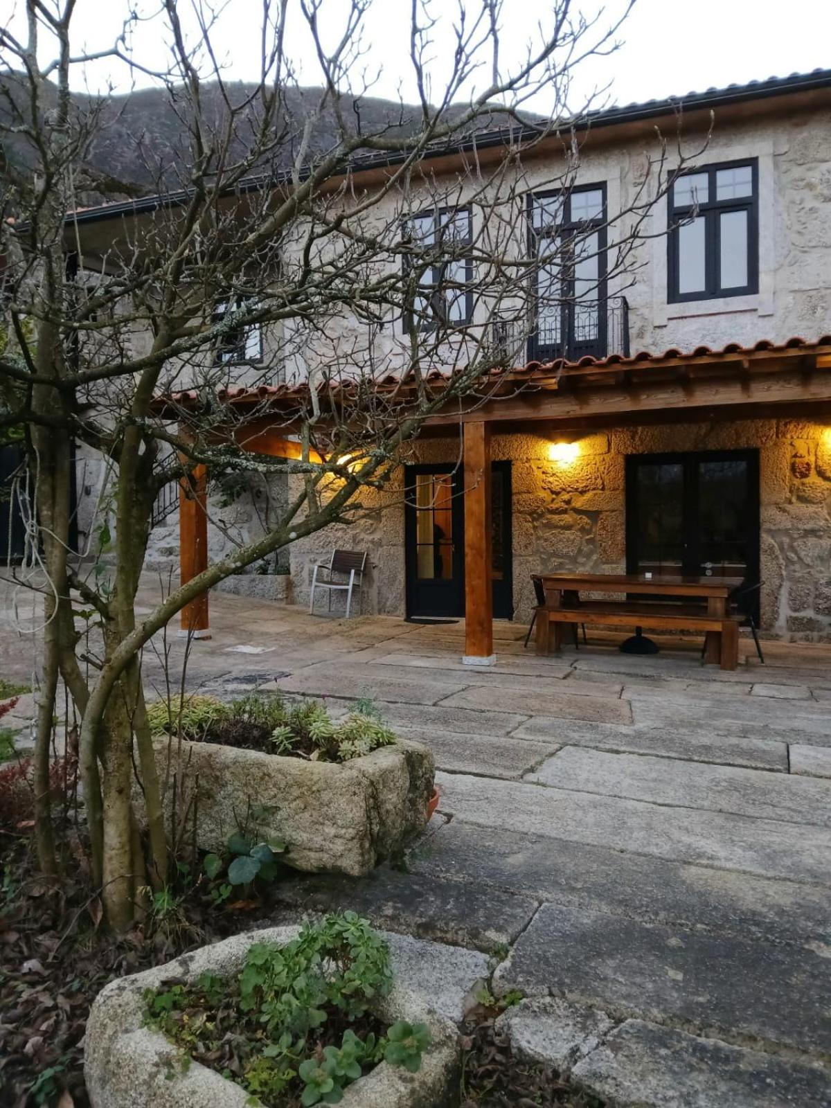 Villa Dos Santos - Gerês Country House Extérieur photo